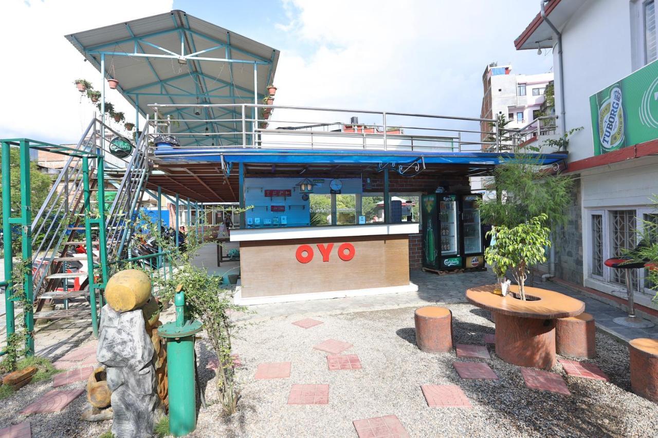 Oyo 591 Hotel Blue Moon Dharampur Dış mekan fotoğraf