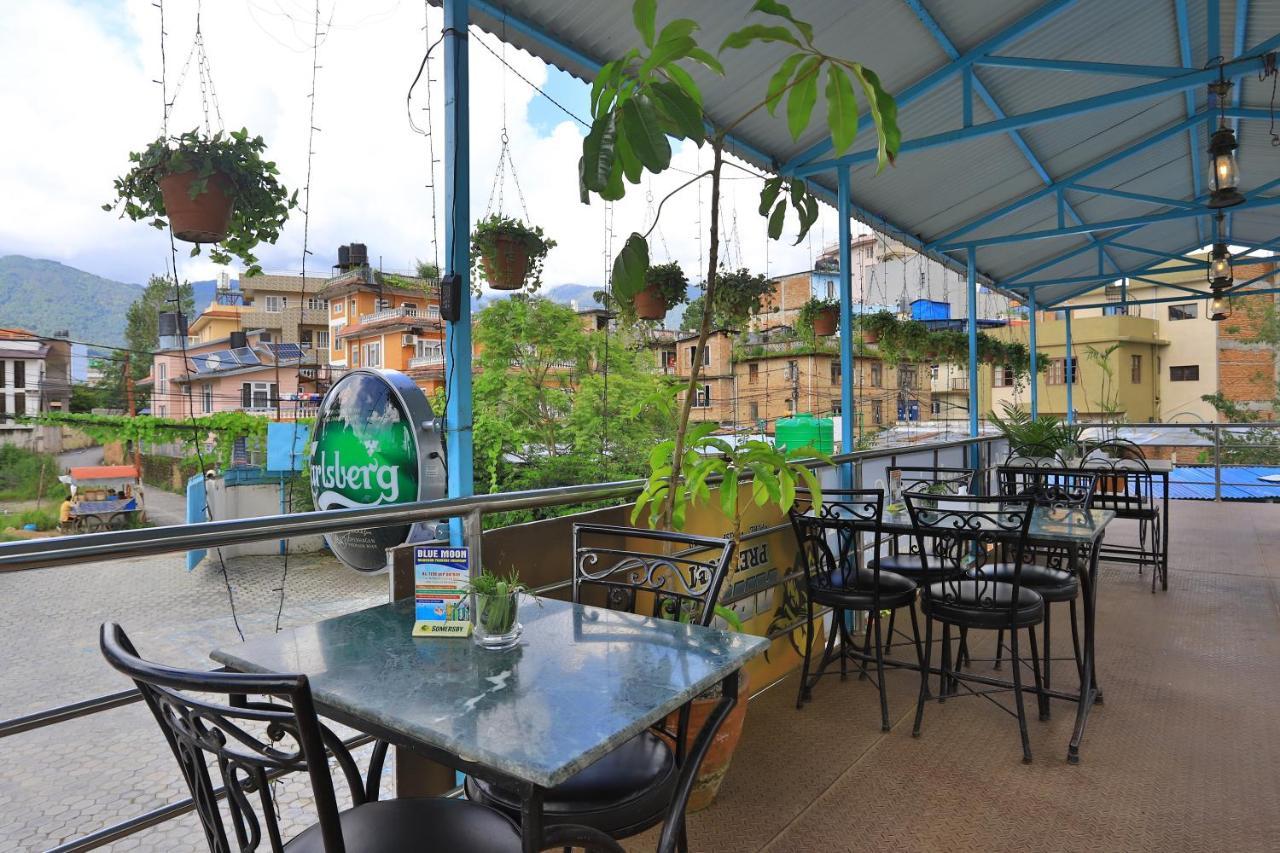 Oyo 591 Hotel Blue Moon Dharampur Dış mekan fotoğraf